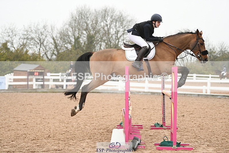 241103A-111520-07732 - SUN Cls 21 Snr Newcomers and 1.10m Open