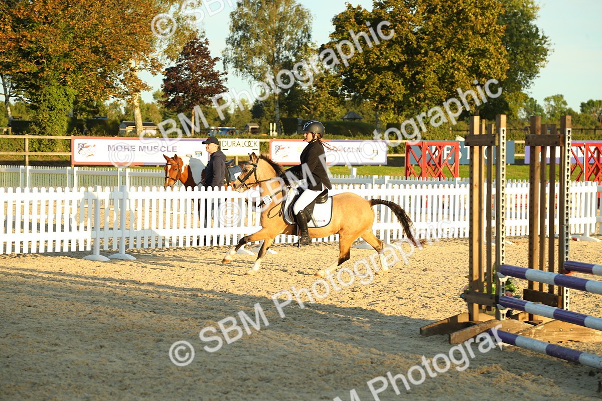 SBM_53955 - J8 - Junior Pony 65cm Championship
