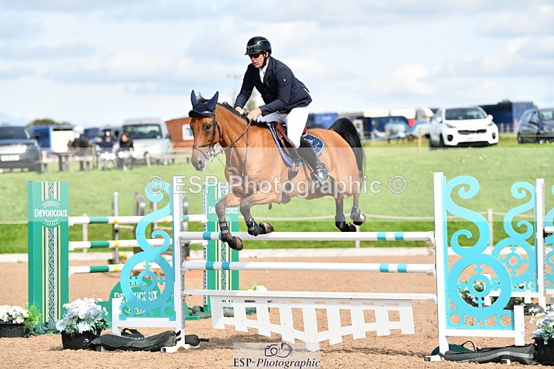 240914A-123610-07045 - Cls 15-S Snr Foxhunter