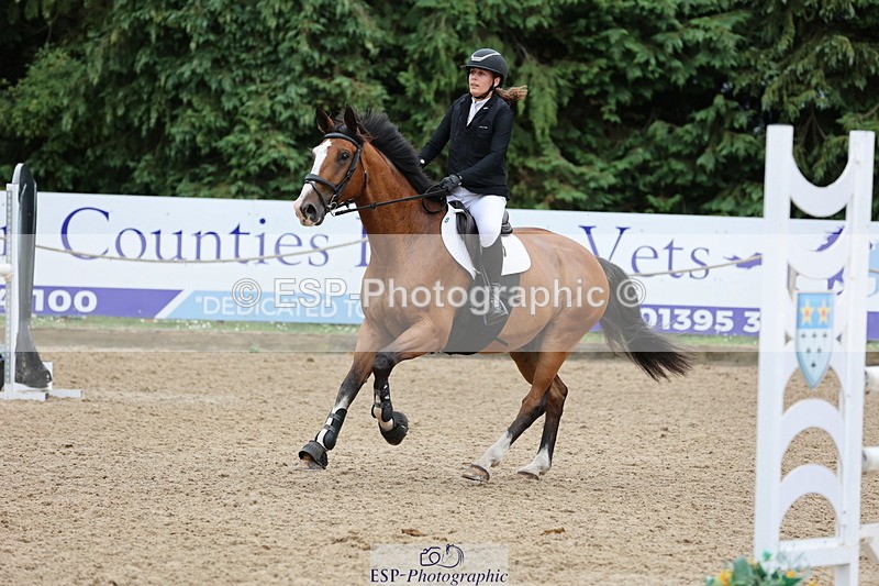 250705A-172333-16465 - Cls 37 1.05m Amateur Quali