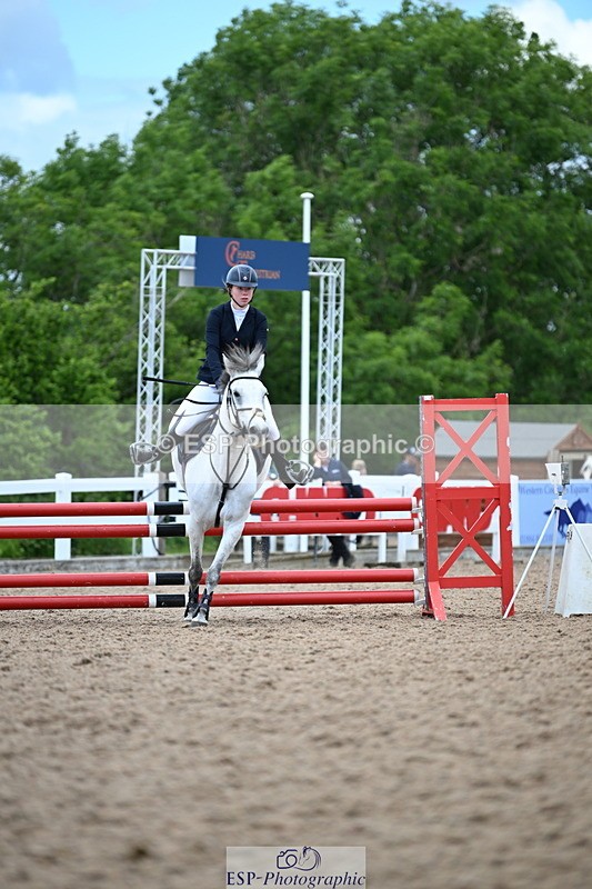 240608A-141105-01407 - Cls 10 Pony Discovery and 90cm Open