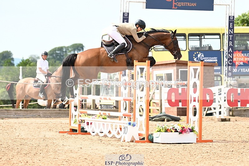 240801A-151802-02532 - Cls 5 National 1.30m Open