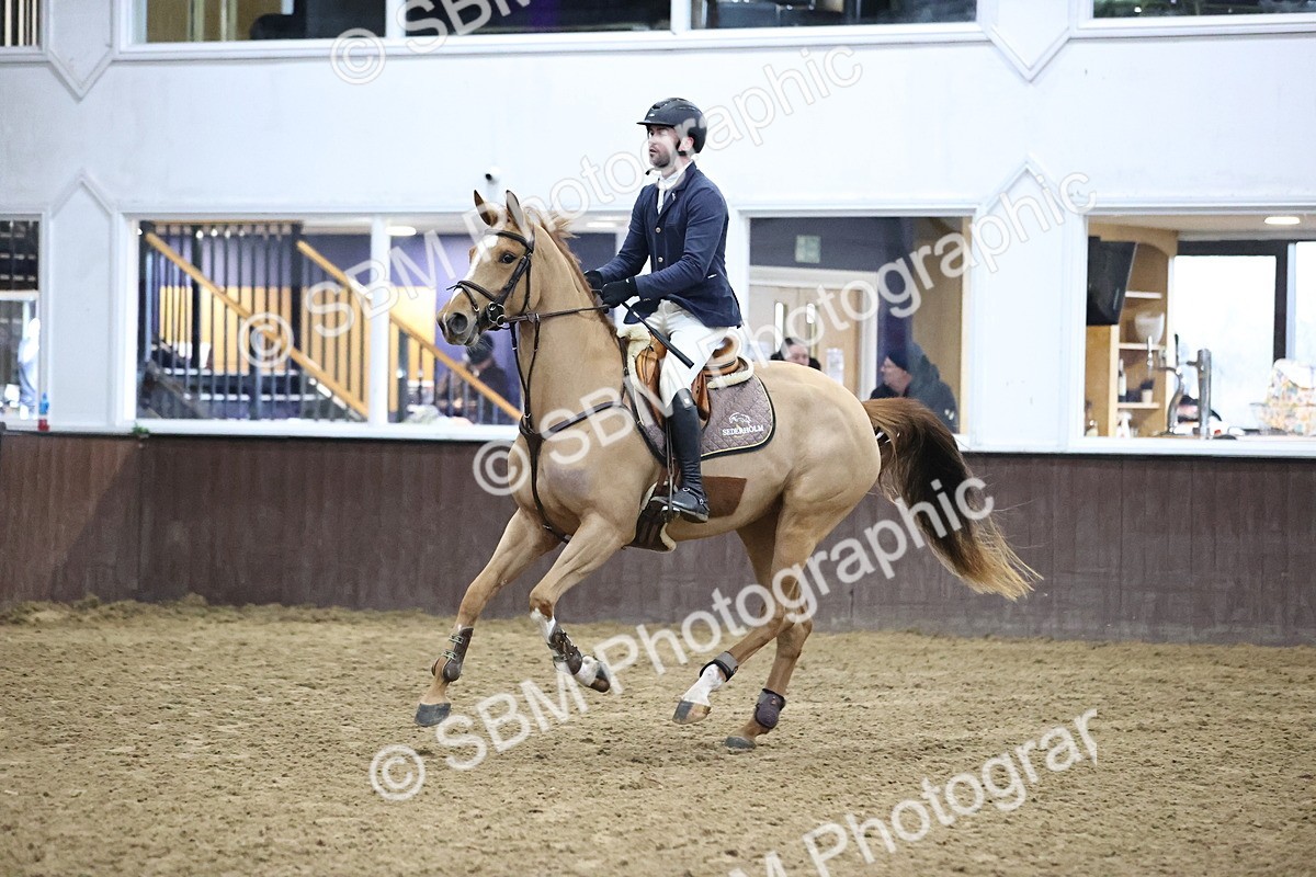 SBM_2675 - Class 9 - Senior Newcomers/ 1.10m Open