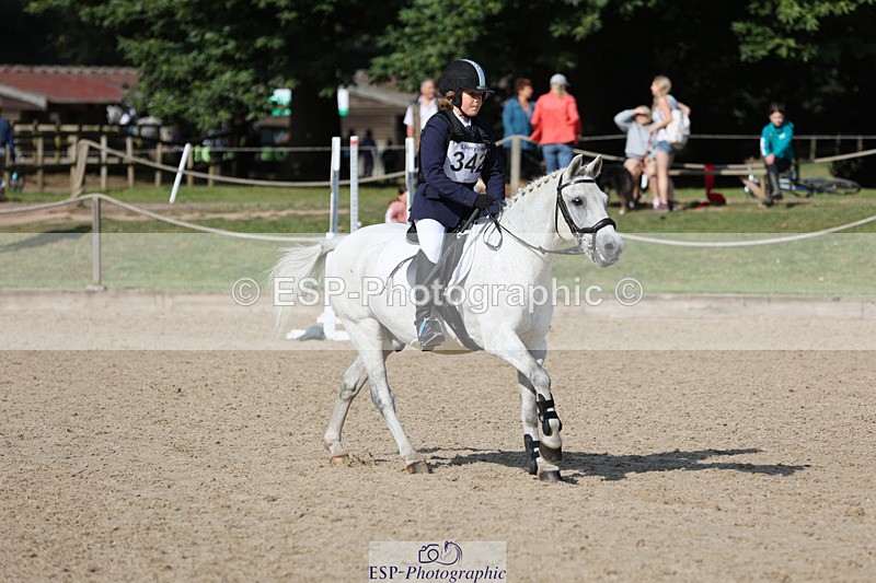 240823X-101339-15425 - 60cm R1 10.00 to 11.30