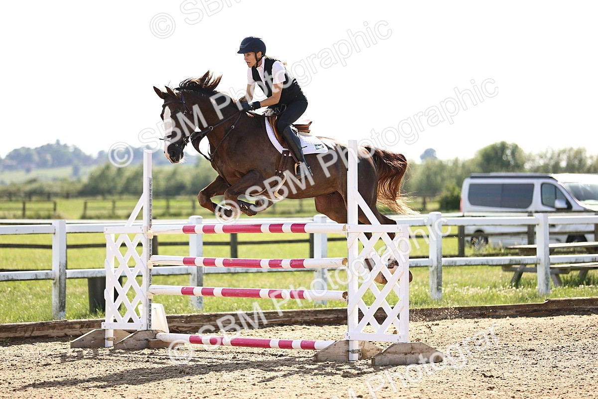 SBM_003105 - Class 5 - Senior Foxhunter - 1.20m