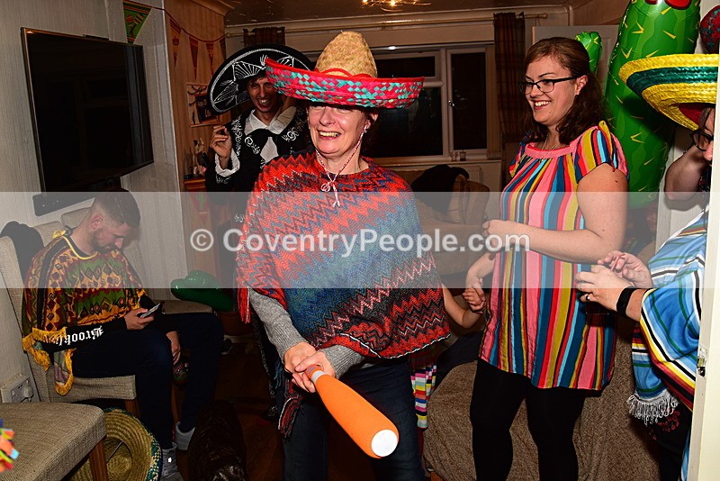 LEE-331 - Lee's 30th