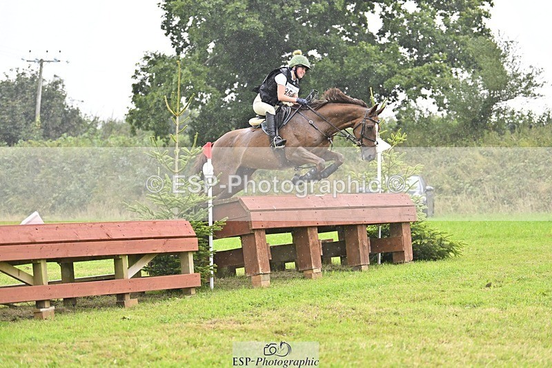 240901A-105048-05651 - 354-Darci.Barron-BERNARD.BLACK