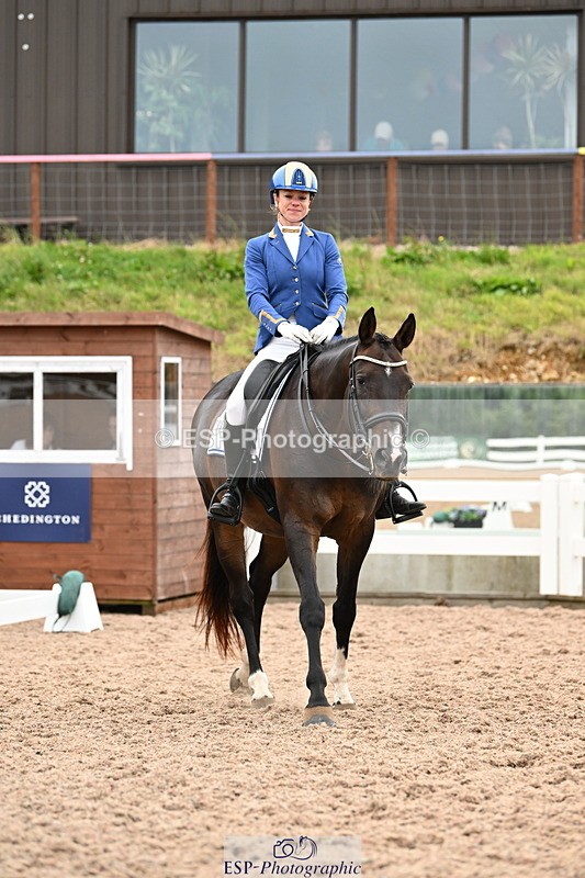 240815A-134103-01598 - 201-Natasha.Collings-Costello-Dovevale.Tender.Dove