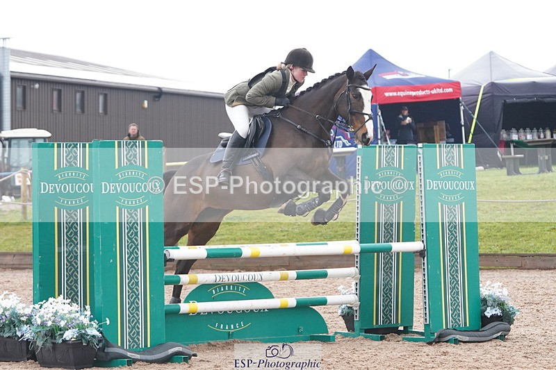 250419-112236-09364 - 460-Gemma.Wells-COMBE.BREEZE