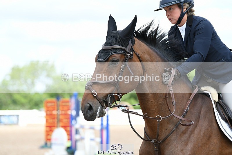 250801-111145-04585 - Cls 21 A&B Snr Disc & 1.00 Open