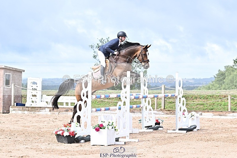 250731-103828-00408 - Cls 02 Snr Fox 1st Rnd