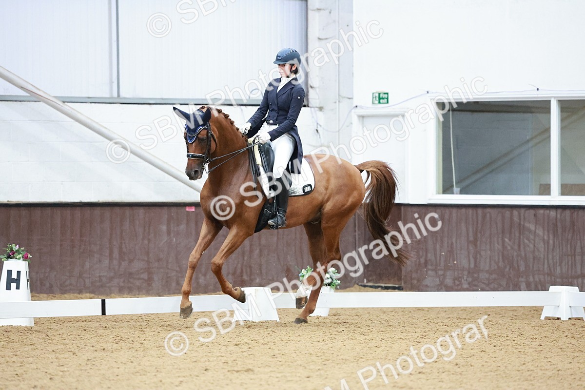 SBM_016491 - Class 5 - FEI INT II - 17.24-18.20