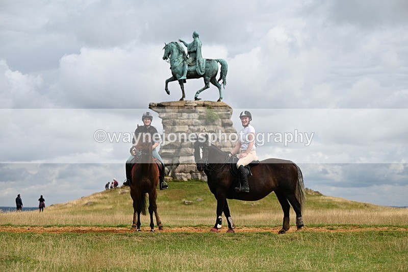 DSC_4366 - Time at Statue 09:50 to 11:09
