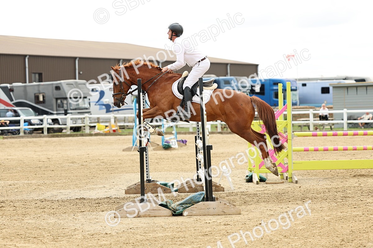 SBM_005322 - Class 17 - Senior Discovery - 1.00m