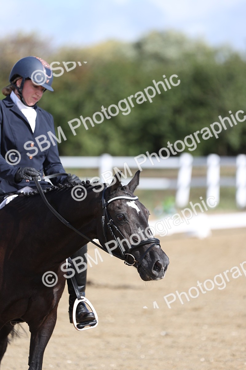 SBM_001271 - Class 2 - Intro 4 Champs - 9.44-10.38