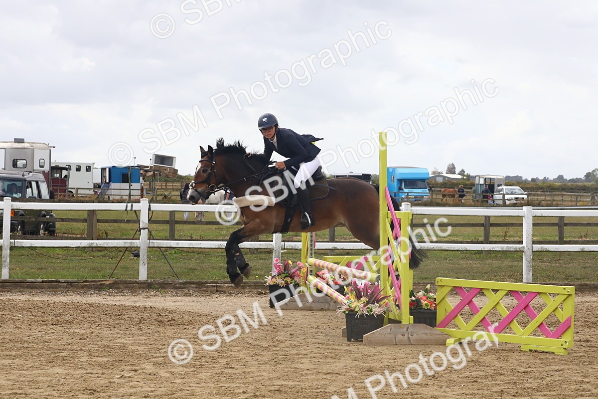 SBM_006585 - Class 6 - 60cm Champs