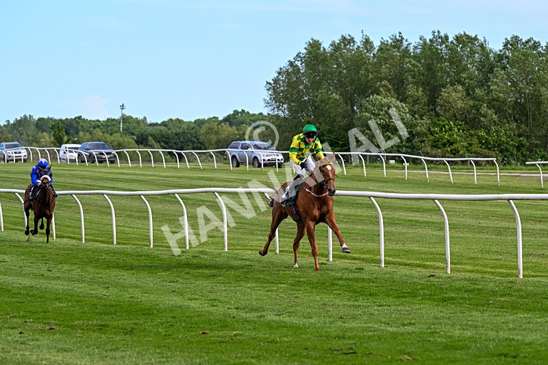 300526-Race 7-Red Rifle-0957 - Race 7 17.17pm Bet At racingtv.com Handicap