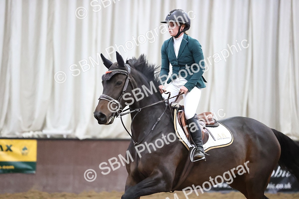 SBM_003741 - Class 12 - Senior Foxhunter 1.20m
