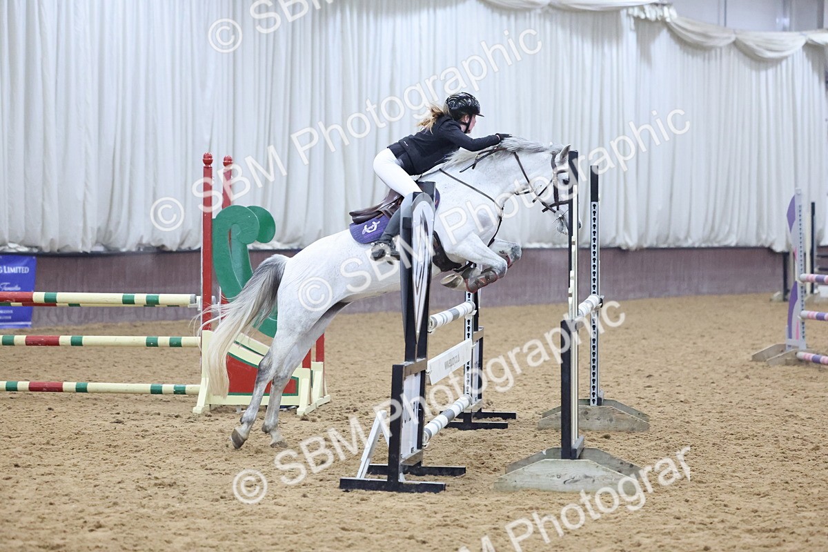 SBM_003197 - Class 11 - Blue Chip Pony Newcomers - 1.00m Open