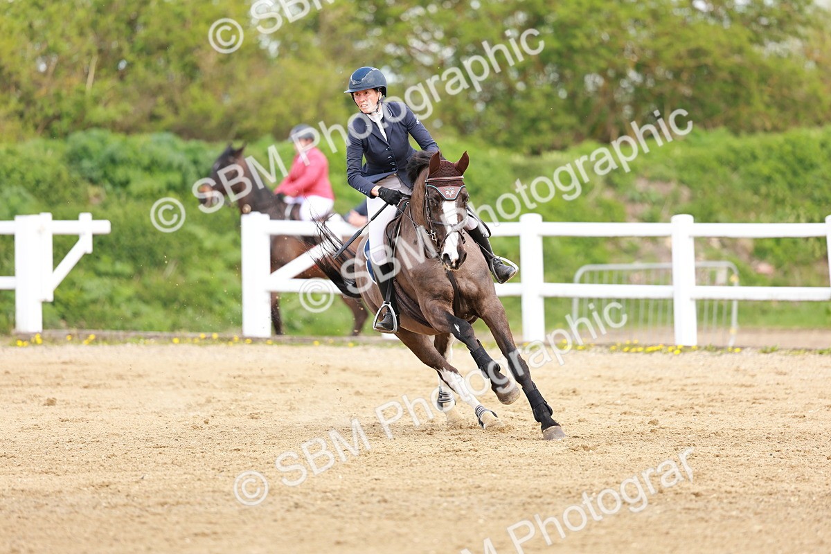 SBM_002169 - Class 4 - Senior Newcomers - 1.10m