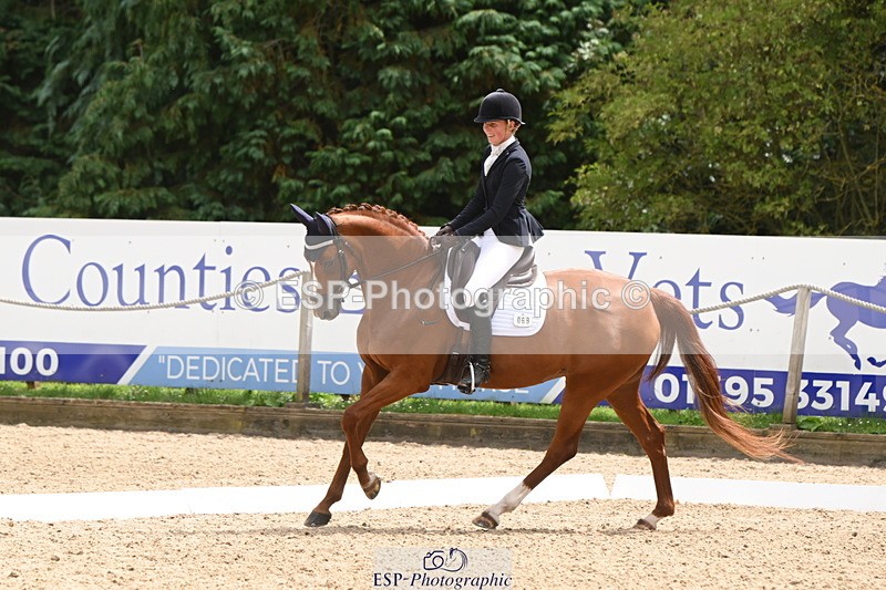 250720A-141357-11618 - 069-Grace.Boulton-Karnaval
