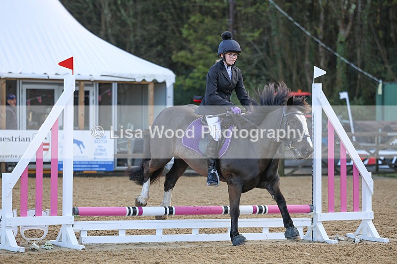 3E7A9676 - Clear Round 40cm