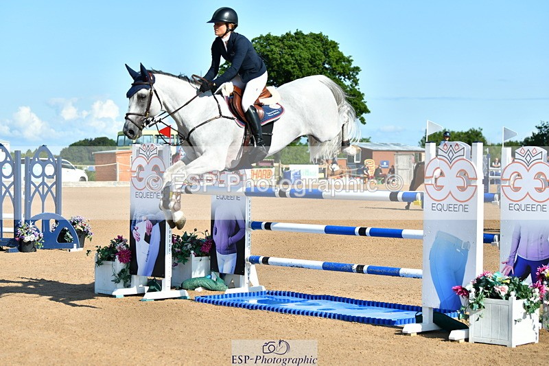 230720A-085815-01517 - Cls 1, 2 Star Small 1.30m