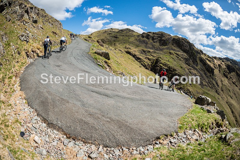 143205 - Hardknott Hairpin 14.00 - 15.00