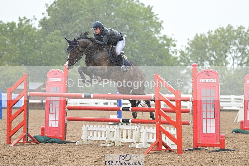 240925A-142251-01126 - Cls 5 Foxhunter and 1.20m Open