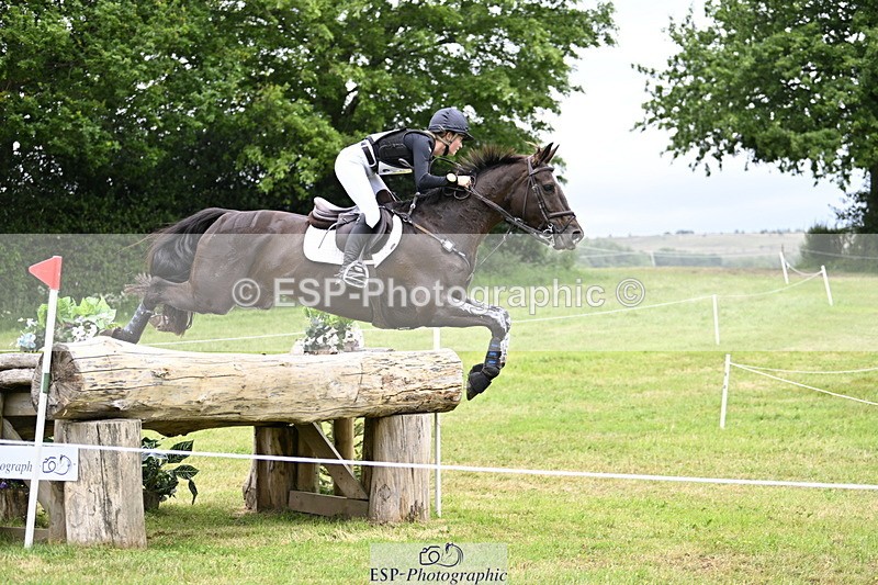 250524A-133952-10409 - B-379-Kelli.Frewin-HIDDEN.GOLD