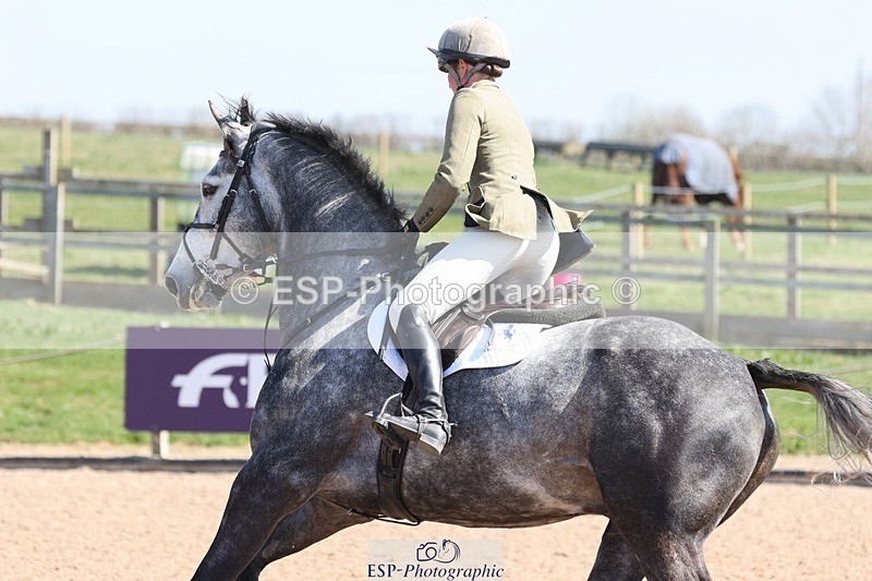 250402-130015-00676 - Cls 6 Foxhunter and 1.20m Open