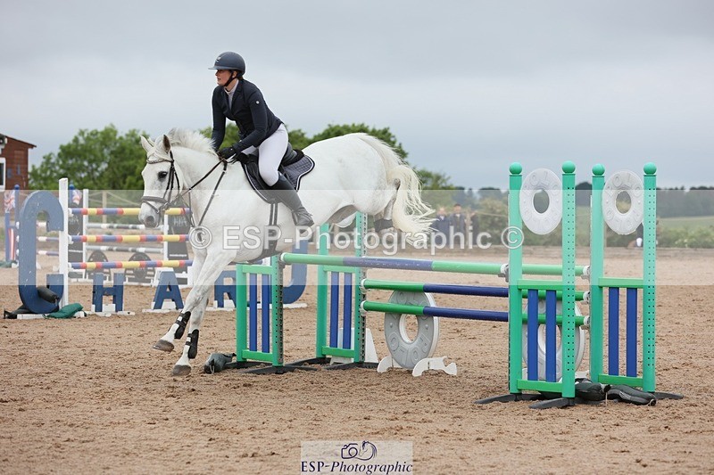 250524-093126-03833 - Cls 13  A&B 1.05m & 1.10m open