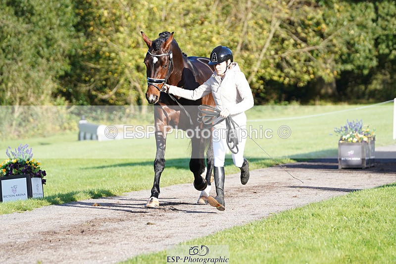 241026-101708-11742 - 012-Mollie.Summerland-SKITTEL.D'EKWI