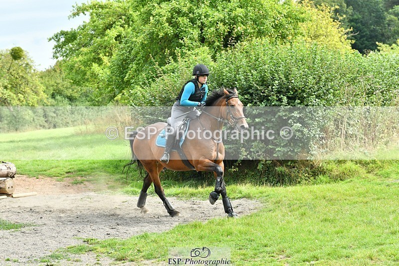 230817-152916-01526 - Theo's 2nd Group - XC