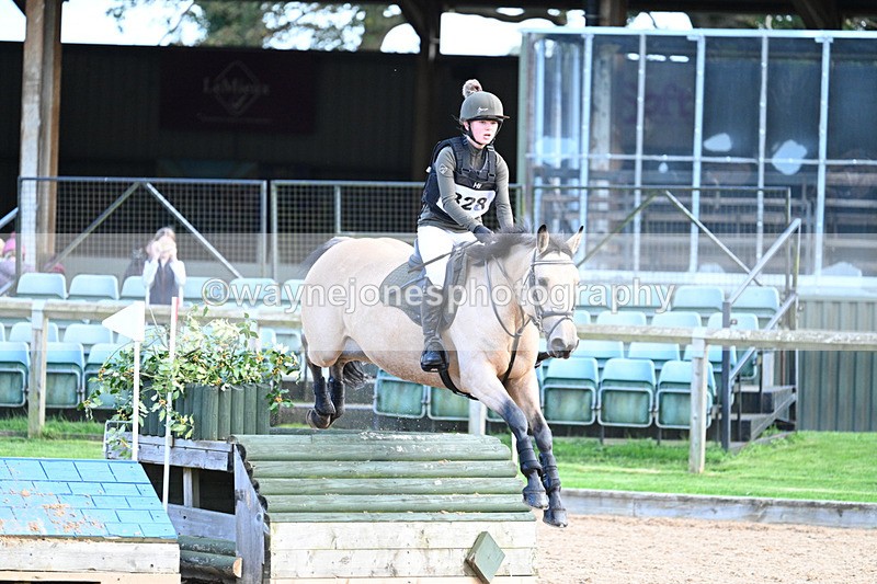 WJ7_5962 - Time 16:18 to 16:39