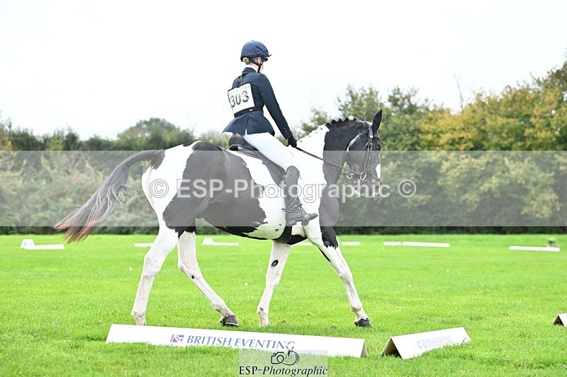 241024-101214-02123 - 303-Beatrice.Southcombe-COUSIN.JERRY