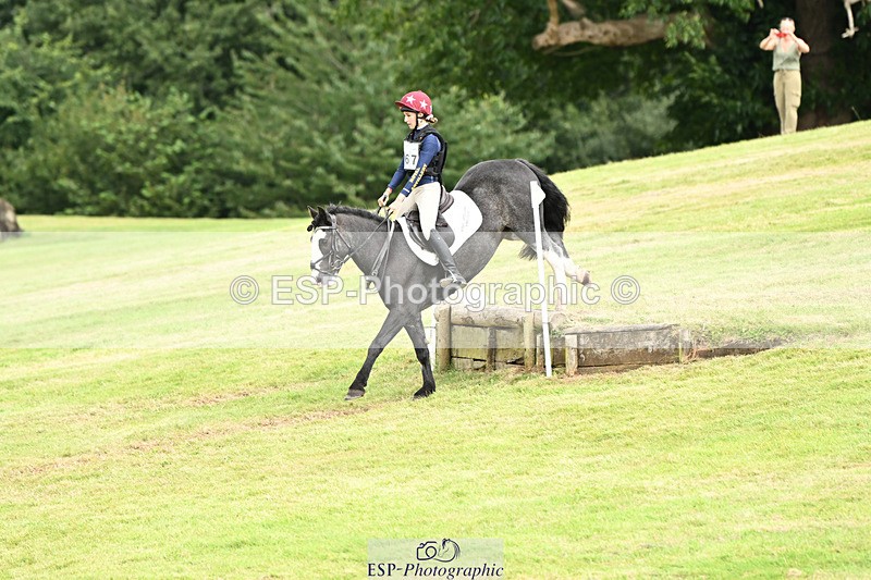 240825X-155319-36611 - 80cm XC 15.30 to 16.30