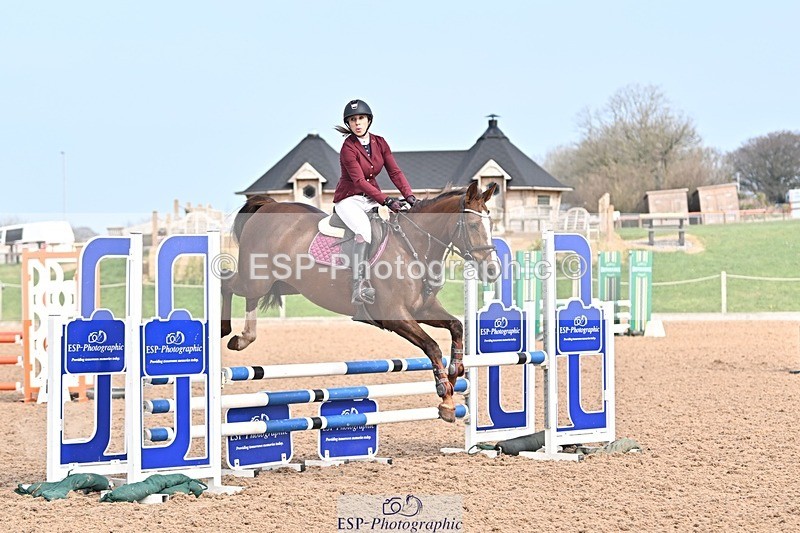 250326-101142-00163 - Cls 1 British Novice and 90cm