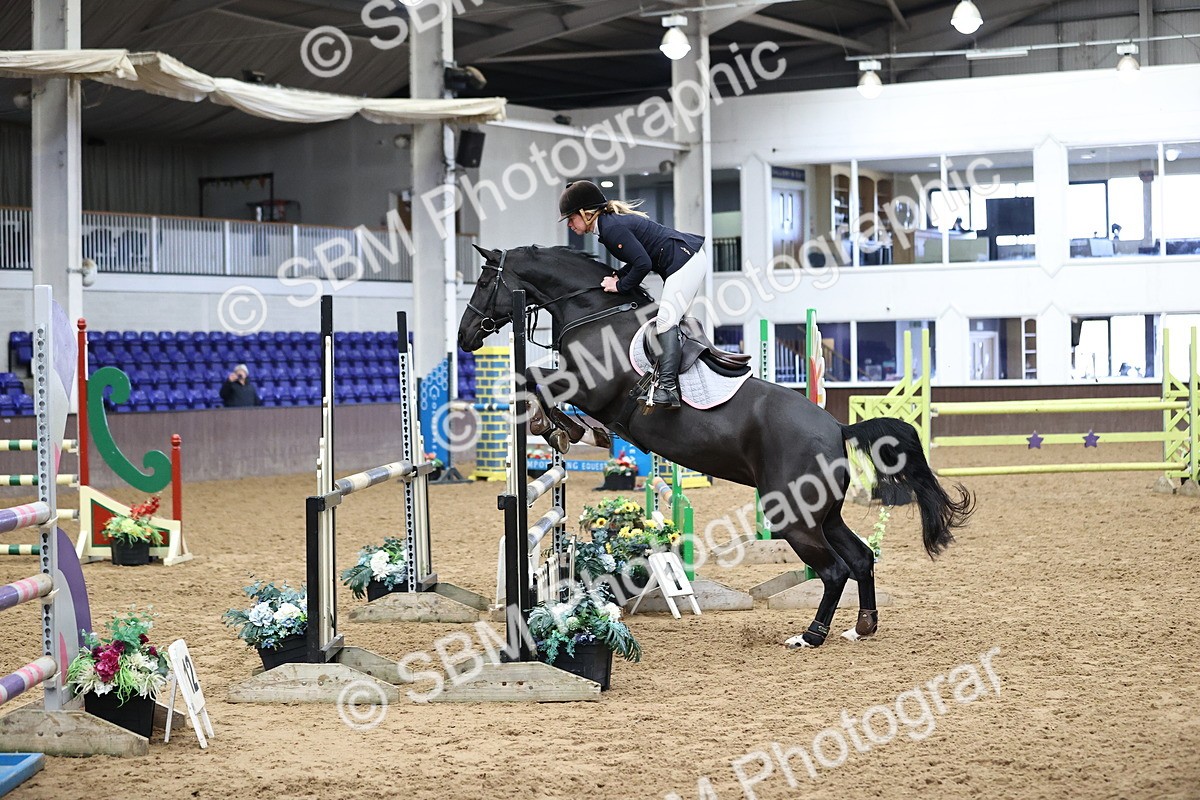 SBM_006264 - Class 16 - Senior Newcomers - 1.10m Open
