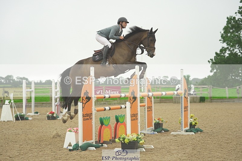 230730A-095200-08074 - Cls 25 National 1.30m