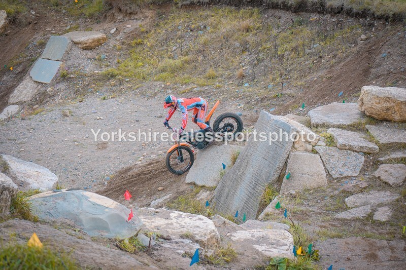 DSCF1827 - Ripon MC Summer series Main - 27/09