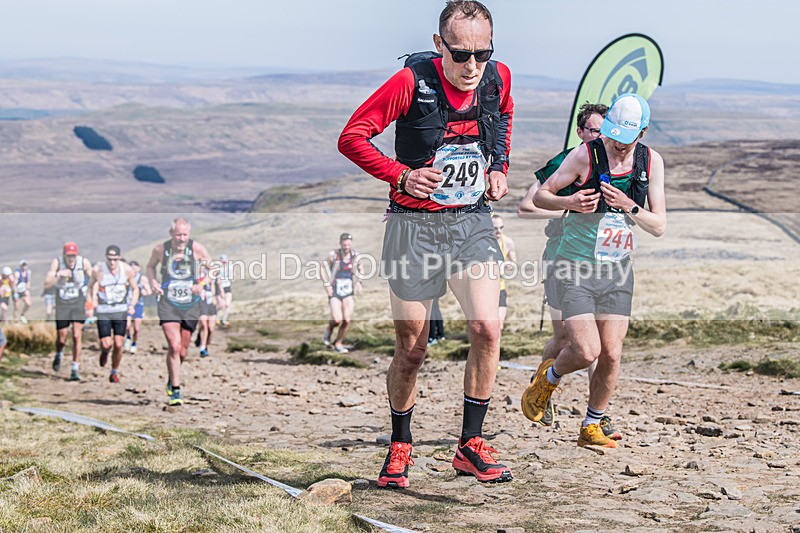 Pen-Y-Ghent-305 - The 3 Peaks Race Saturday 25th April 2026 - Pen Y Ghent