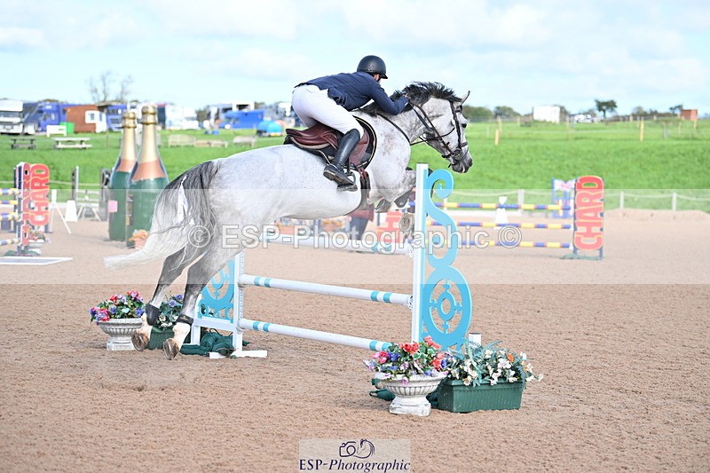 231015A-125140-08017 - Cls 30 Foxhunter & 1.20m Open