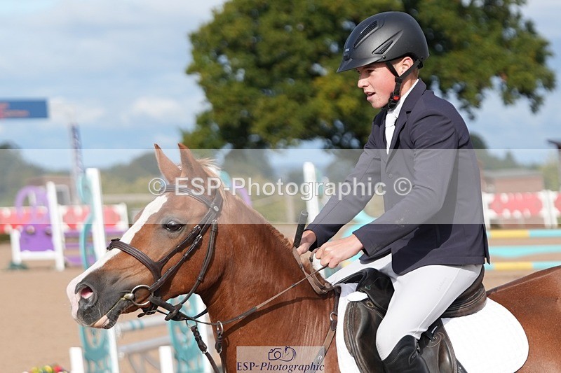 250921-100053-02081 - Cls 4 Pony British Novice and 80cm