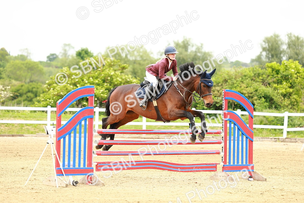 SBM_001050 - Class 4 - Senior Newcomers - 1.10m