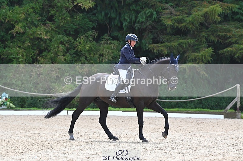 240809-134252-01633 - 230-Louise.Hutchinson-Shovern.Noire