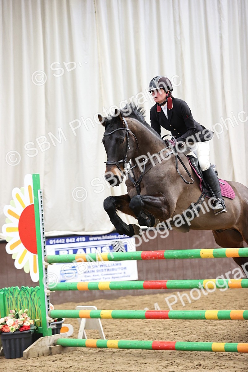 SBM_006261 - Class 16 - Senior Newcomers - 1.10m Open
