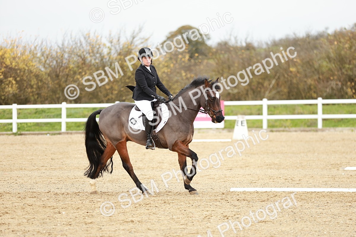 SBM_002916 - Class 8 - Novice 1