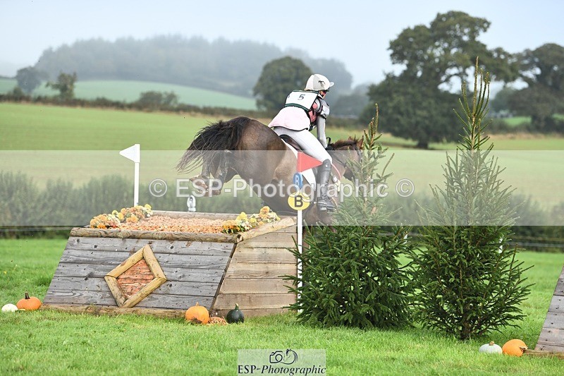 231020-101327-05883 - 005-DIAMOND.WOODS-Claire.Deuten-XC