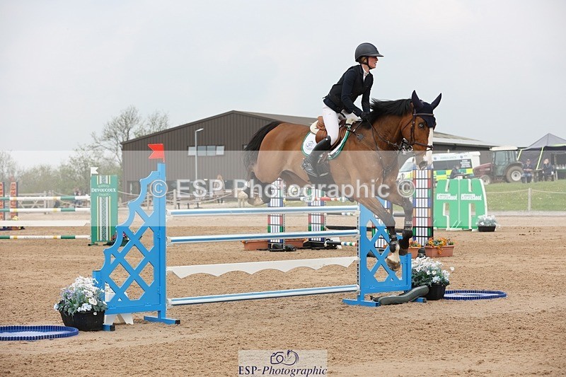 250424-122525-05392 - Cls 1 - 2 Star Small Tour